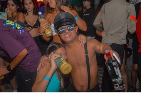 Anões tequileiros profissionais em eventos no Rio de Janeiro - Galeria de fotos de casamentos, aniversários e festas corporativas